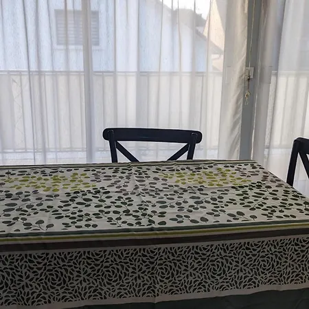 Apartman - T1 Bis - 5mn A Pied De La - Linge Non Fourni