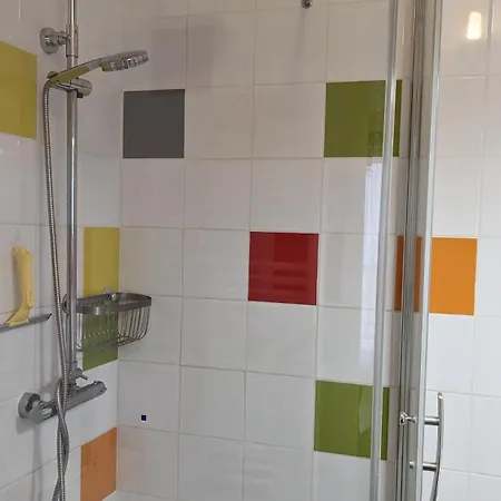 - T1 Bis - 5mn A Pied De La - Linge Non Fourni